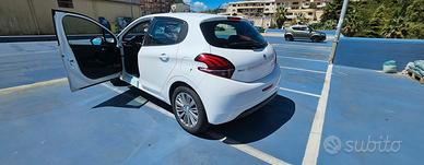 peugeot 208 allure