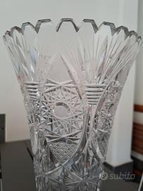 vaso in cristallo di Boemia