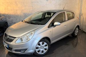 Opel Corsa 1.2 5 porte Club