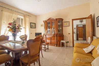 4 LOCALI A MORICONE