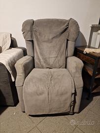 poltrona reclinabile