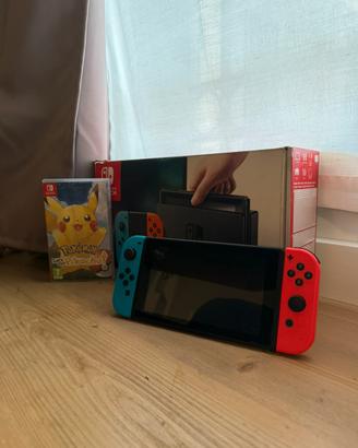 Nintendo Switch Pari al Nuovo + Let's Go pikachu