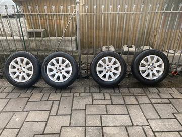 Cerchi in lega originali volkswagen + pneumatici