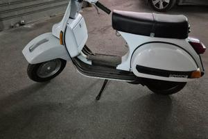 Vespa 125 px