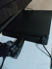 PlayStation 4 con giochi 