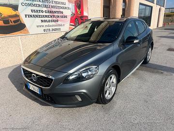 VOLVO V40 Cross Country D2 Business NAVI STUPENDA