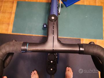 manubrio integrato Contact SLR