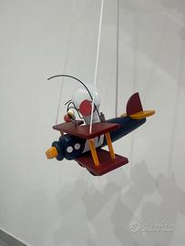 Lampadario a forma di aereo