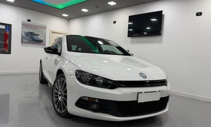 Volkswagen Scirocco 2.0 TDI 140CV DPF