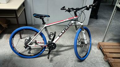 bici cube ruota del 26
