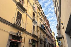 MONOLOCALE A CASTELLAMMARE DI STABIA