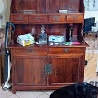 Restailyng Credenza