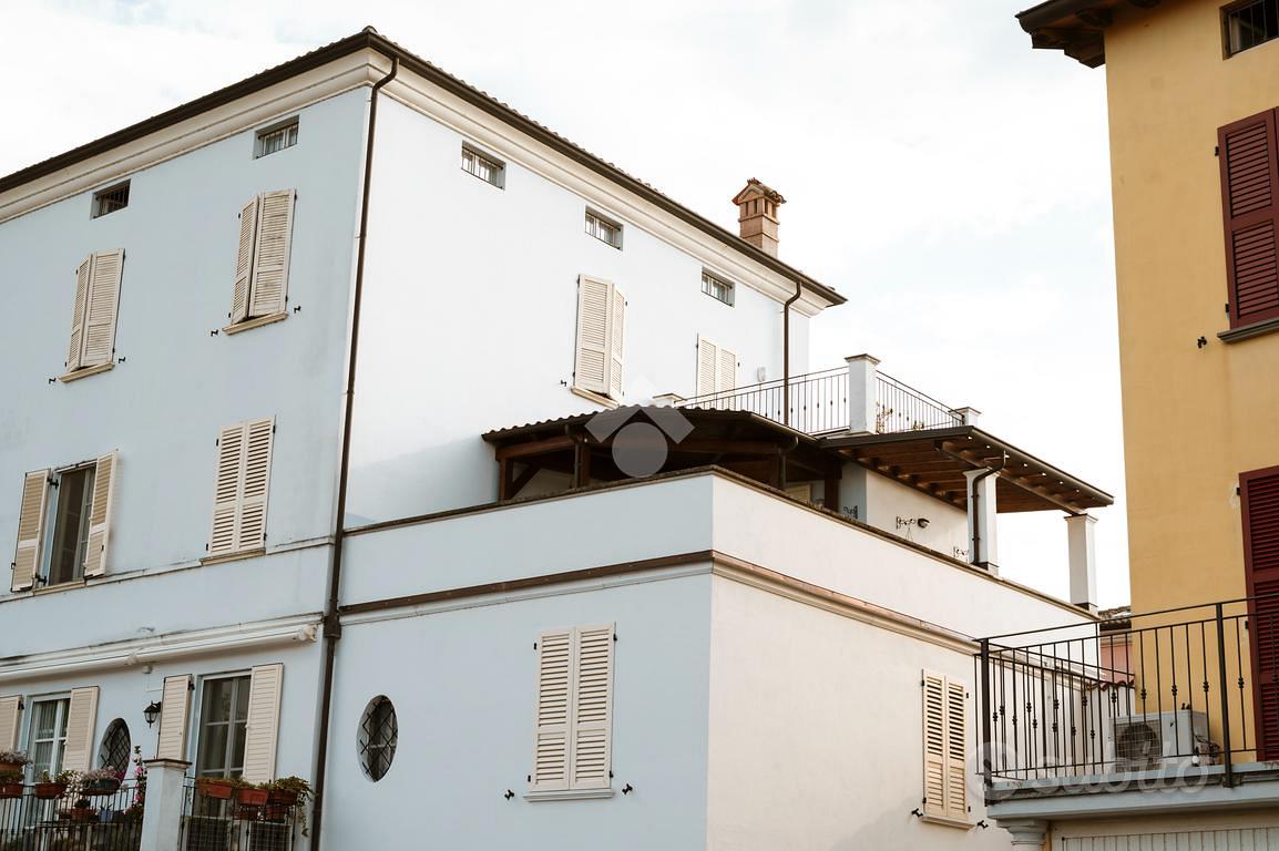 3 LOCALI A FORNOVO DI TARO - Vista 2