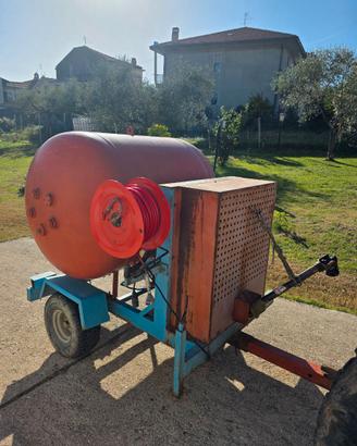 Compressore per olive