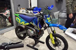 Pit bike