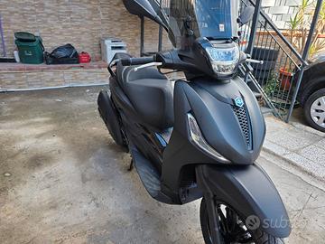 Piaggio Beverly 400 TARGA POLACCA