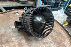 VENTOLA ABITACOLO AUDI Q5 ANNO:2020