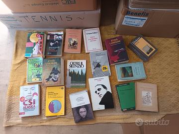 lotto 200 libri vario genere romanzi racconti ecc