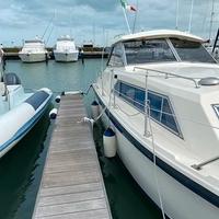 Fairline Mirage 29 barca cabinata 9 mt 5 posti let