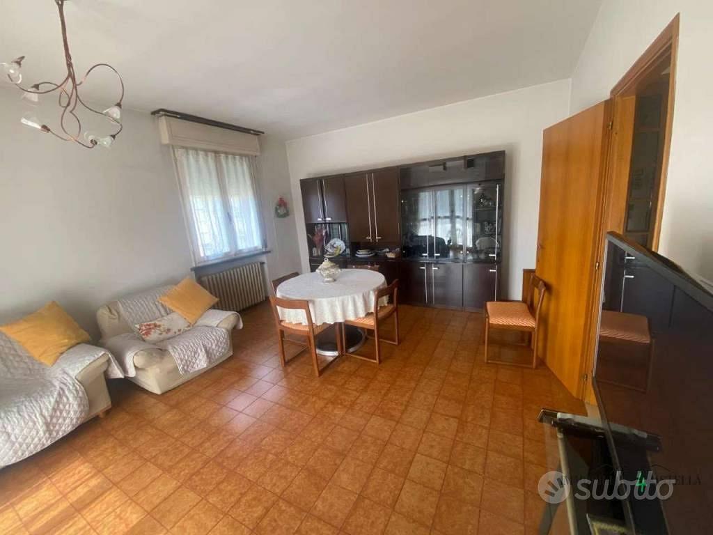Appartamento – RE - Vista 3