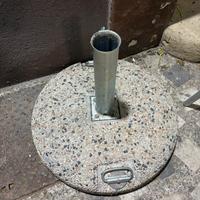 Base ombrellone in cemento