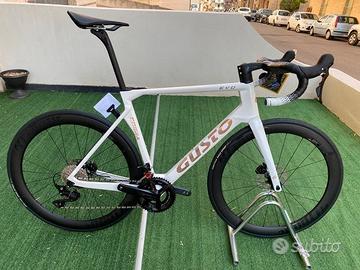 Bici da corsa Gusto cobra