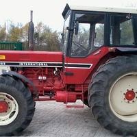 Trattore Case ih 1055