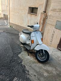 vespa V 50 conservata 