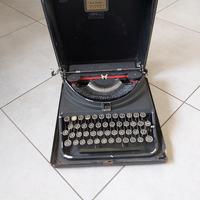 OLIVETTI " ICO"  macchina da scrivere