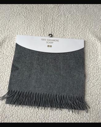 Sciarpa Uniqlo 100% cashmere grigio scuro