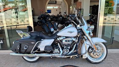 Harley-davidson FLHRC Road King Classic Road king 