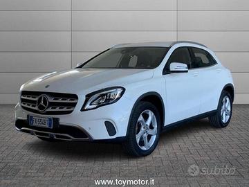 Mercedes-Benz GLA (X156) 200 d Automatic Sport