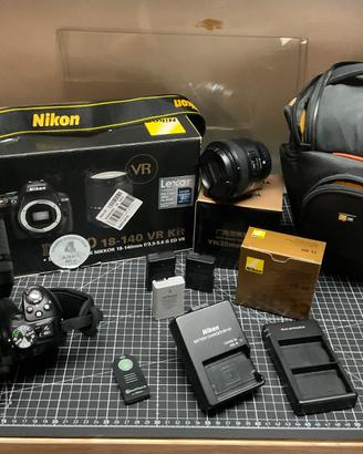 Fotocamera Reflex Nikon D5300 18-140mm + accessori