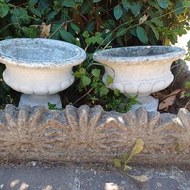 Vasi da giardino in cemento-gesso bianchi