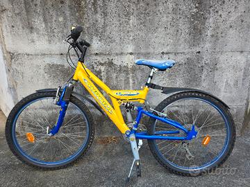 bici mountain bike biammortizzata