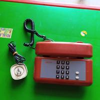 Telefono fisso Sip rosso a 10 euro