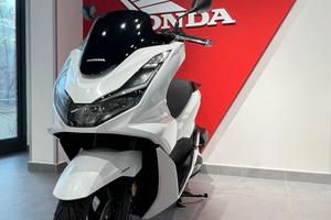 Honda PCX 125 MY24 NUOVO DA IMMATRICOLARE