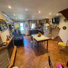 Abitazione cielo terra a verrecchie