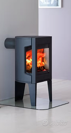 Stufa a PELLET marca JOTUL mod. F163