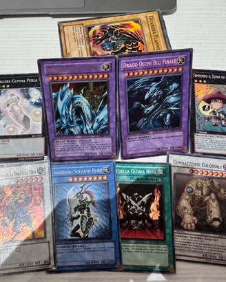Lotto di 120 Carte Yu-Gi-Oh