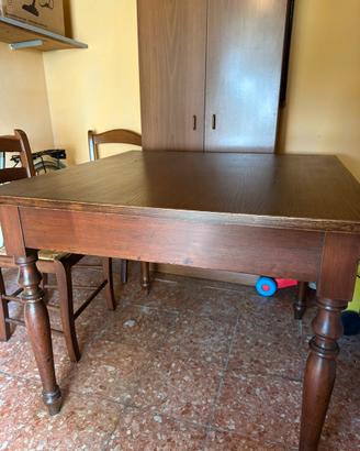 Tavolo da cucina