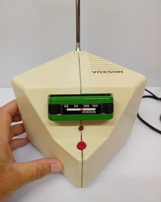 Radio Cubo voxson tanga verde R . Bonetto 