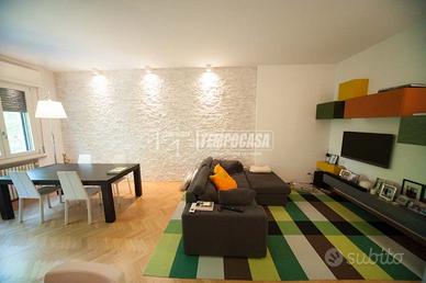 3 locali ampio con cantina e garage