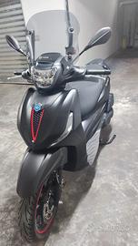 Piaggio Beverly 400s hpe 