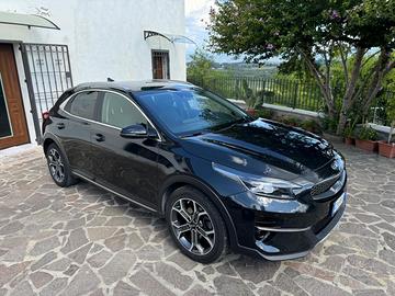 Kia XCeed 1.6 CRDi MHEV 136 cv high tech