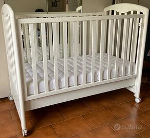 Lettino Foppapedretti con barriera regolabile