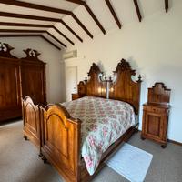 Camera da letto classica ‘800