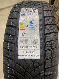 Gomme NUOVE invernali 235/50 R19 99V Good Year