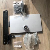 Staffa per appendere la tv alla parete 