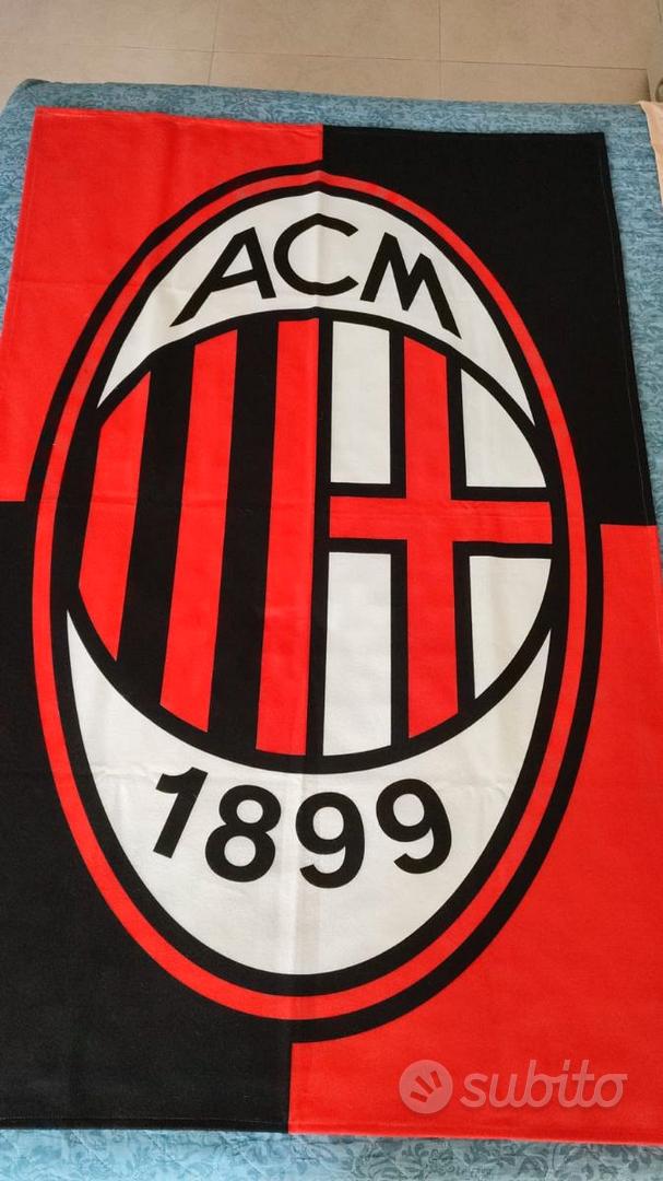 Plaid in pile con logo Inter o Milan (cm 100x150) - Arredamento e  Casalinghi In vendita a Imperia